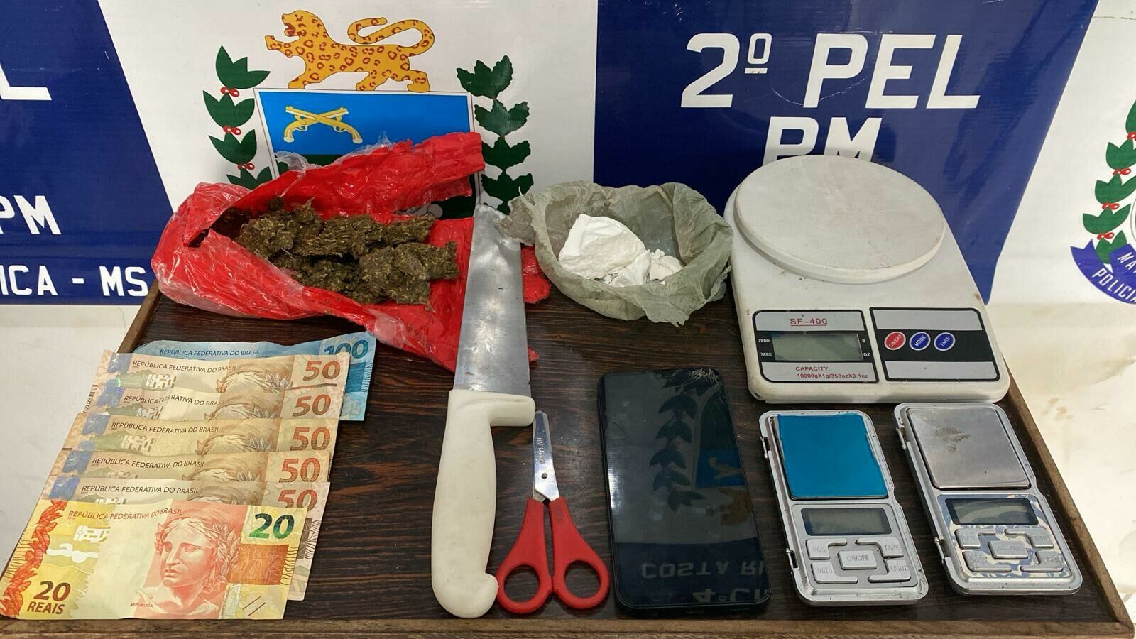 Imagem de compartilhamento para o artigo Jovem de 19 anos é preso por tráfico e polícia desarticula ponto de venda de drogas em Costa Rica da MS Todo dia